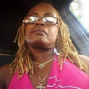 Meet your Posher, Jacqueline